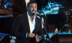 اتصال عراقي حكومي بكاظم الساهر